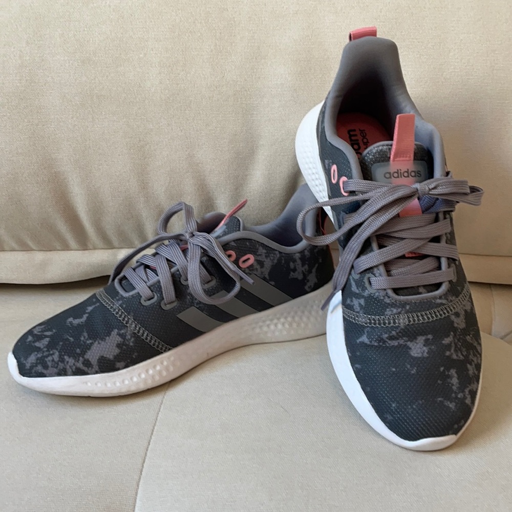 Adidas camo print shoes that are gently worn